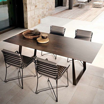 Hamptons Dining Table and Chairs