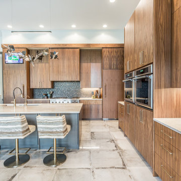 Contemporary Lodge