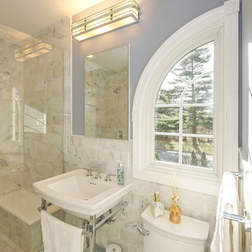 Stunning Bathroom with Special Shapes Window