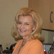 Barbara Youngblood's photo