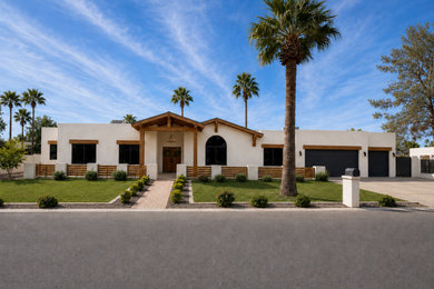 Exterior home photo in Phoenix