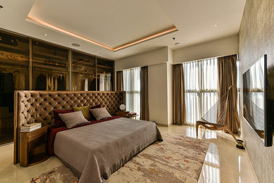 Inspiration for a modern bedroom in Mumbai.