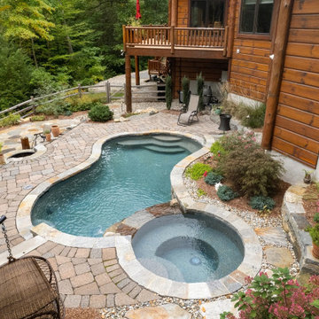Freeform Pool in Coventry, CT