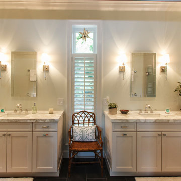 Duel Vanity