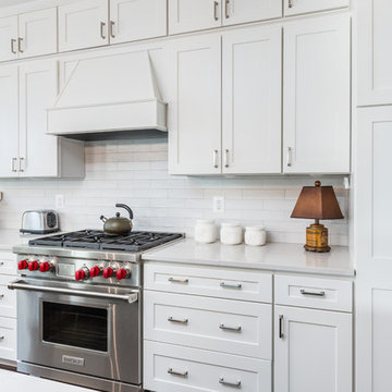 Stunning White and Navy Kitchen