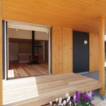 薪ストーブのある平屋のような家