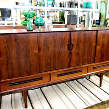 sideboard