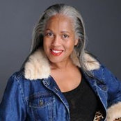 Niki Browns foto