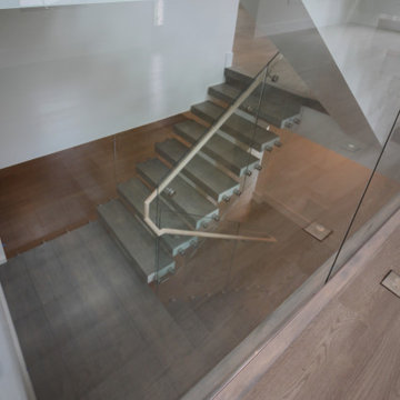 Project #80 | Mono-Beam Staircase with Glass Panels