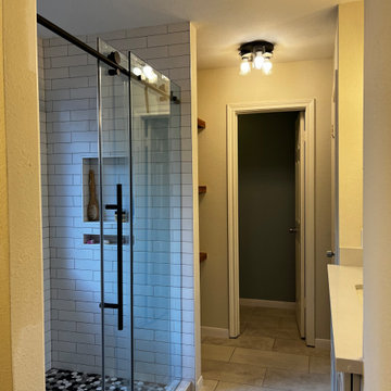 Extended shower in Imperial Oaks