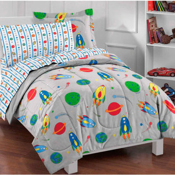 Space and Planets Bedding and Room Decorations