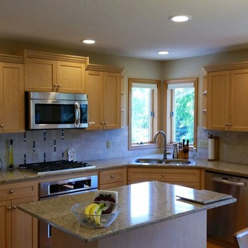 Whitewashed Oak Kitchen in Inver Grove Heights