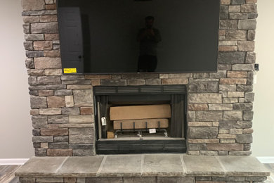 Family room - cottage family room idea in Nashville