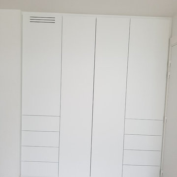 Réalisation de meuble penderie laqué mat blanc