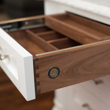 Kitchen - Walnut Interior