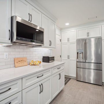 Upper Arlington Kitchen 22035