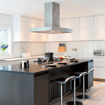 Contemporary Kitchen, Dining Room and Powder Room in Scarsdale, NY