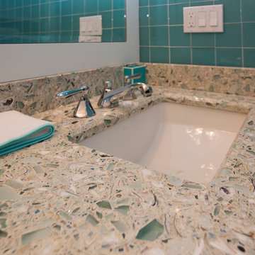 Syosset Bathroom Design by Margali and Flynn