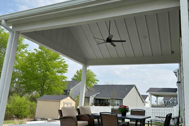 Patio photo in Indianapolis