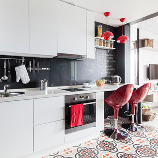 35: кухня в коридоре и спальня в нише