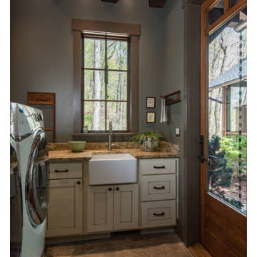 Craftsman at a Glance