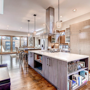 W 33rd Ave