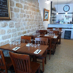 Decor Help for Small Italian Restaurant