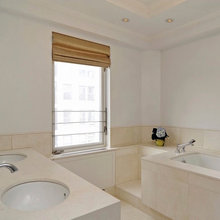 Beige Bath