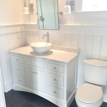Farmhouse Bathroom