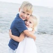 Melissa Manno Holtzapfel's photo