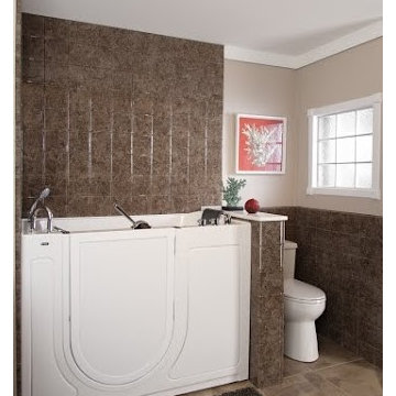 6" x 6" Traditional Tiled Wall Panels (Wall Color: Mocha Gloss; Pattern: 6' x 6"