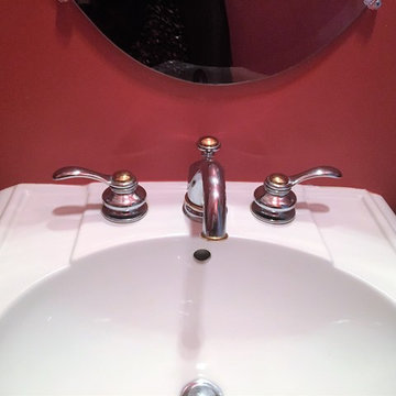 Grohe Bath Accessory Makes a Small Half Bath Tidy and Neat