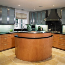 Kitchen cabinet insert
