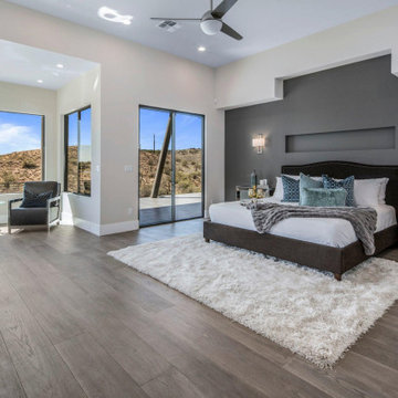Palatial Circle Staging