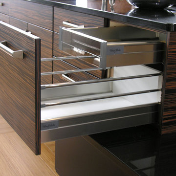 Connoisseur Modern Kitchen
