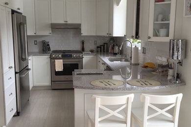 Example of a trendy kitchen design in Montreal