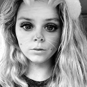 Elizabeth Bartlett's photo