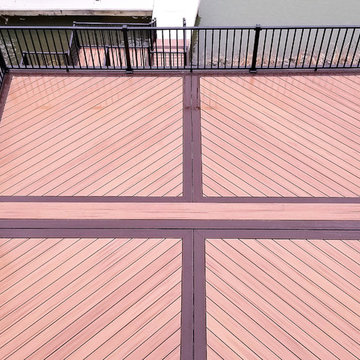 Lakeside Elegance - Custom Trex Deck