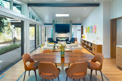 Dining room - contemporary dining room idea