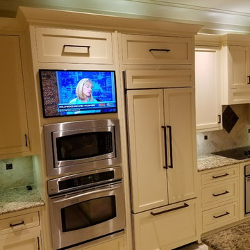 Hoover, AL. Cabinet Refacing/Refinishing/Modifications/New Drawers/etc.