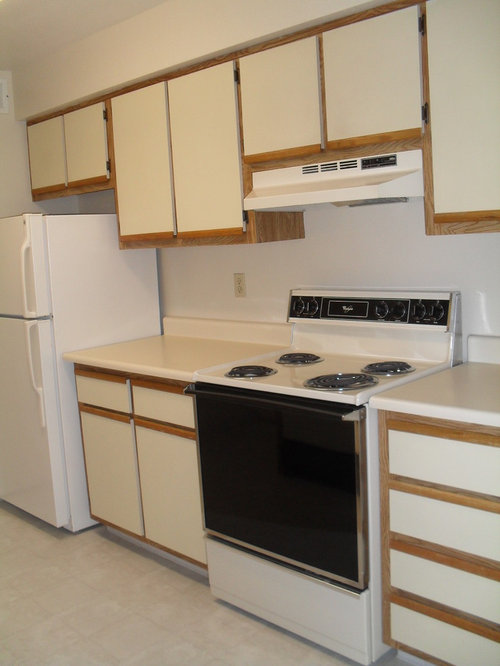 These 70 S Kitchen Cabinets Are An Eyesore