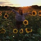 Jessica Lingad's photo