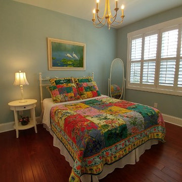 Guest Bedroom--The SEAGULL COTTAGE at THE COTTAGES AT OCEAN ISLE BEACH