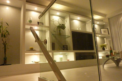 Hallway - modern hallway idea in Miami
