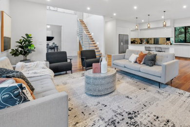 Inspiration for a contemporary living room in Melbourne.