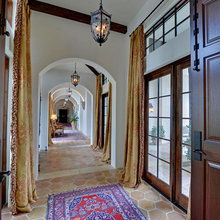 ENTRY ROOM