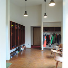 Deckhouse mudroom
