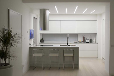 Design ideas for a modern kitchen in Milan.