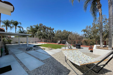 Home design - modern home design idea in San Diego