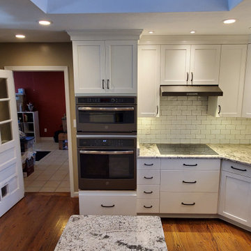 Kitchen rework with movable island